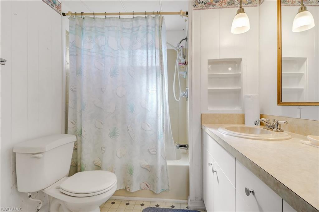 RIVIERA COLONY - Residential