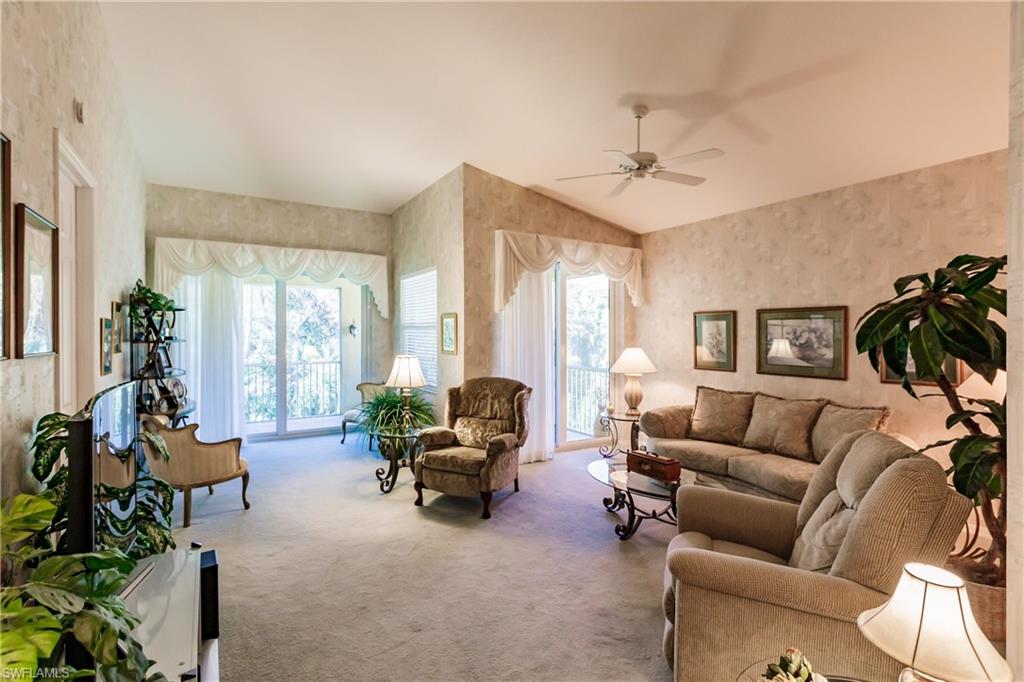 HUNTINGTON LAKES - Residential