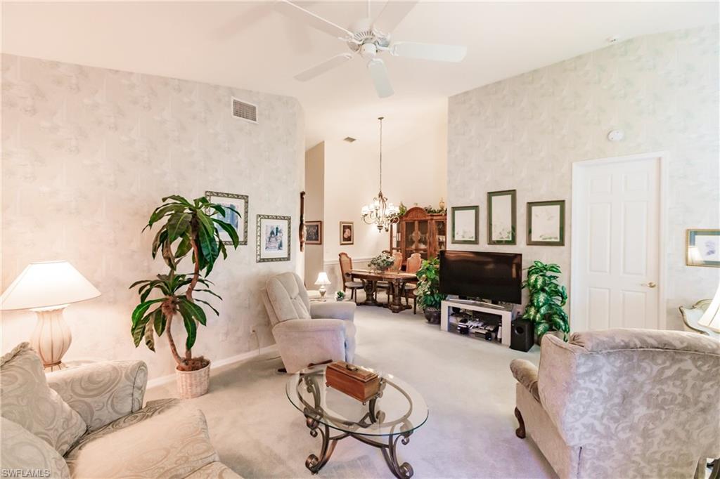 HUNTINGTON LAKES - Residential