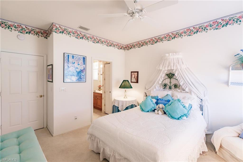 HUNTINGTON LAKES - Residential