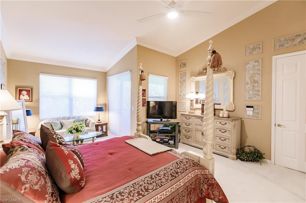 HUNTINGTON LAKES - Residential