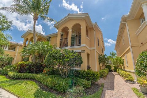 A home in NAPLES