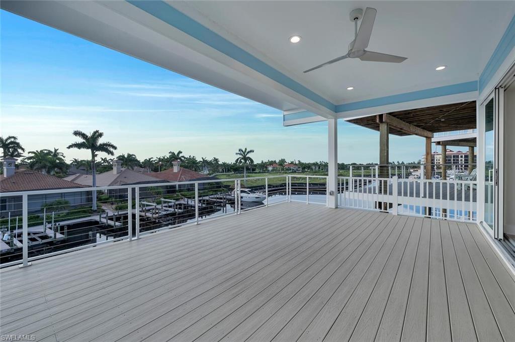 CAPE HARBOUR - Residential