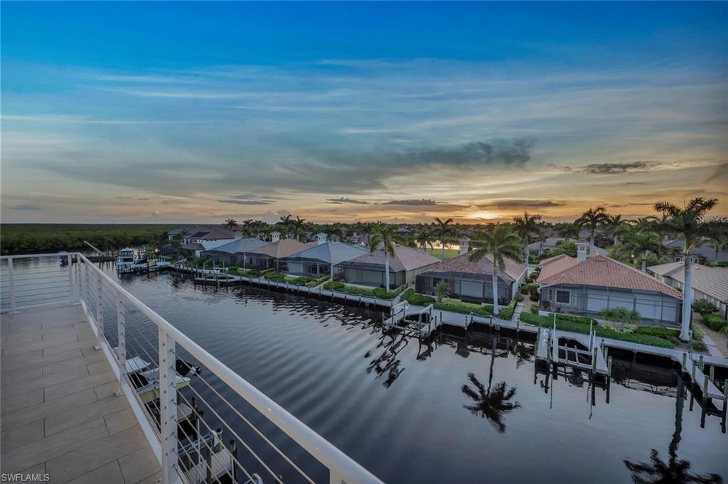 CAPE HARBOUR - Residential