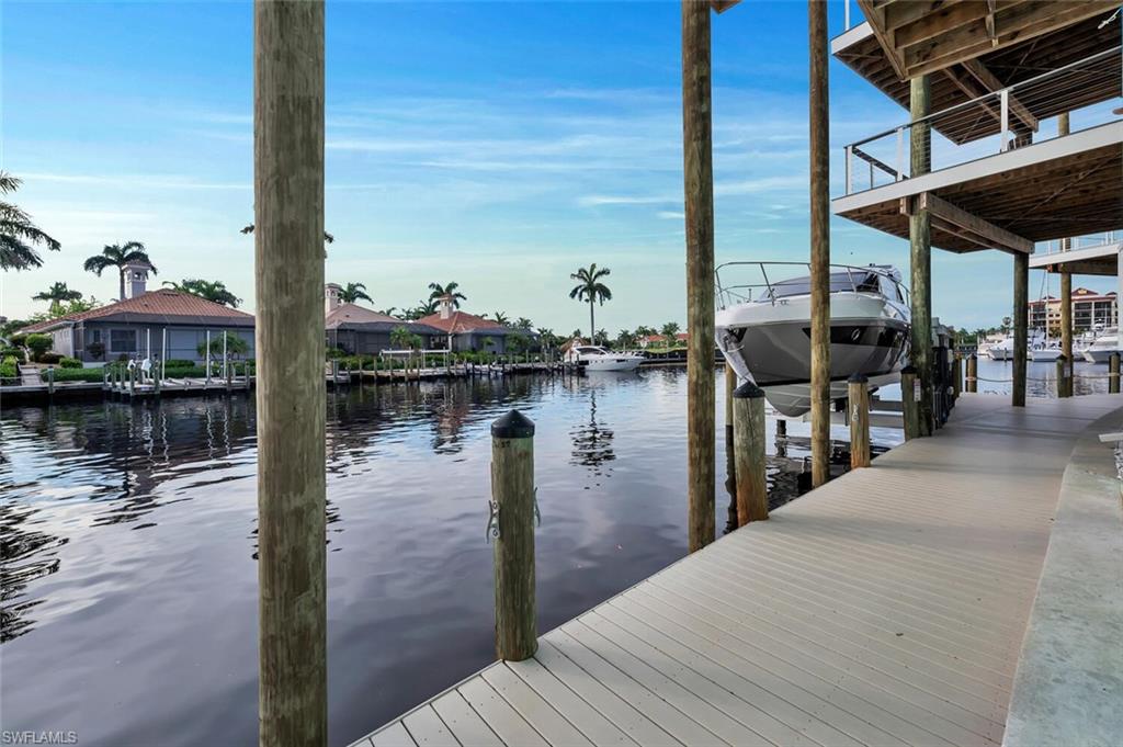 CAPE HARBOUR - Residential