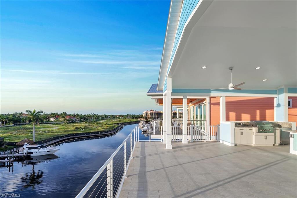 CAPE HARBOUR - Residential