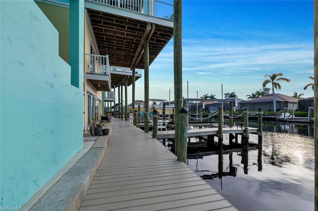 CAPE HARBOUR - Residential