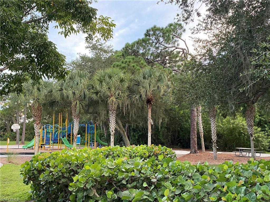 SOUTH GULF COVE - Land