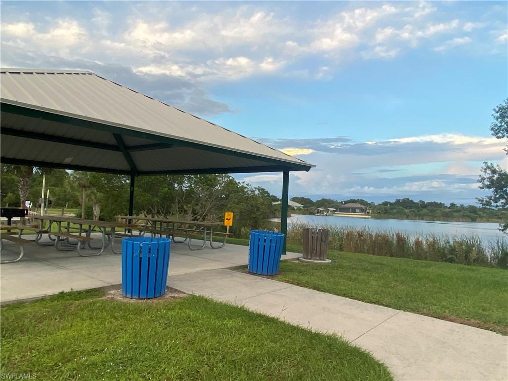 SOUTH GULF COVE - Land