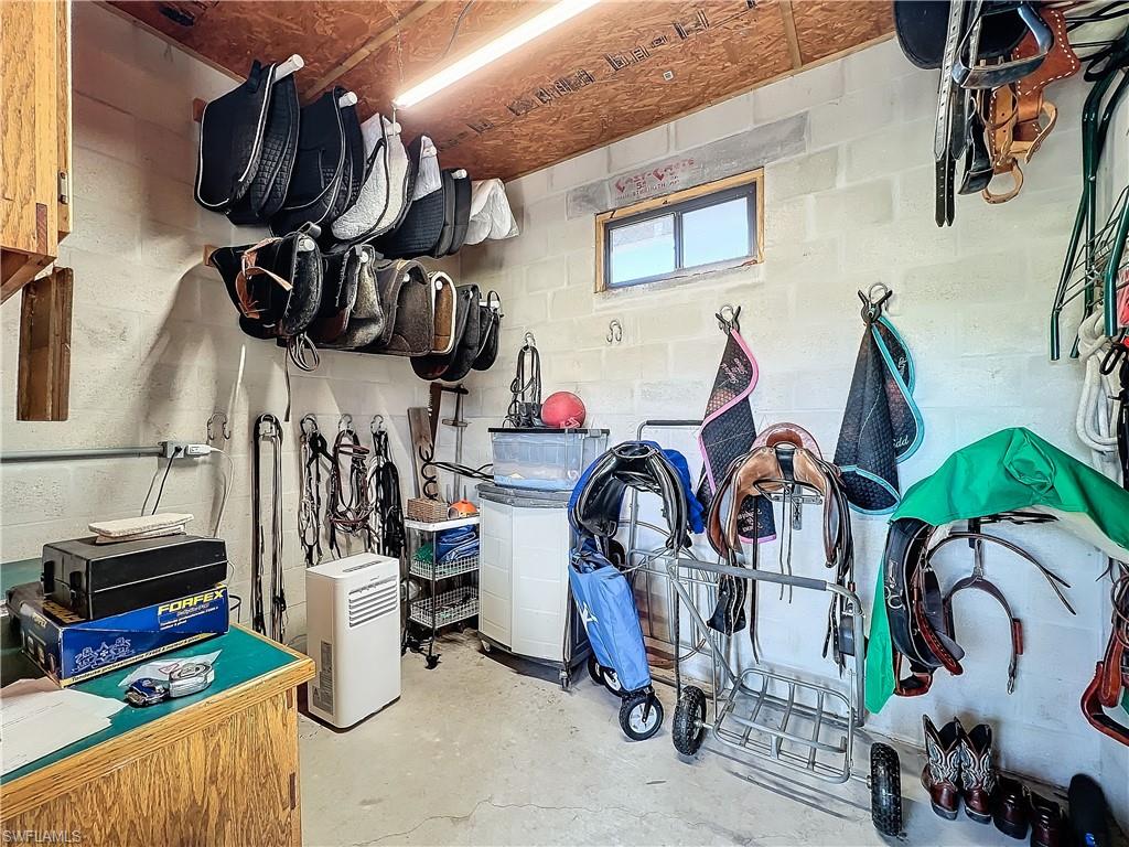 PORT CHARLOTTE - Residential