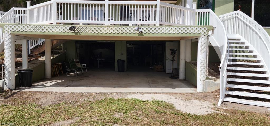 METES AND BOUNDS - Residential