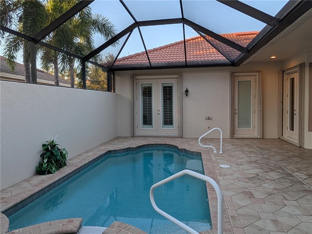 CROWN COLONY - Residential Lease