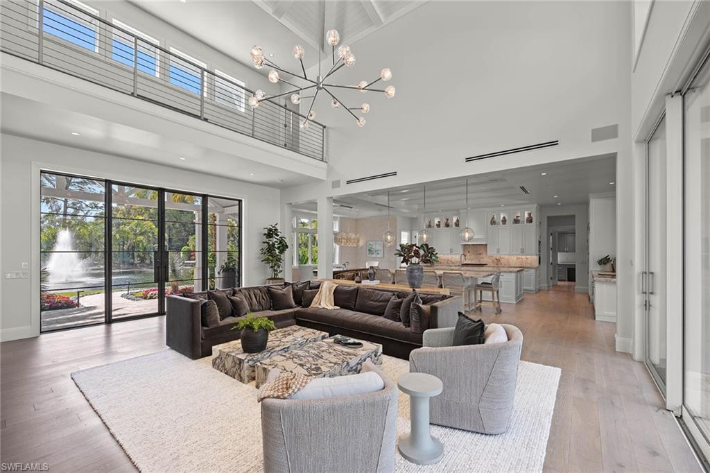 PINE RIDGE - Residential