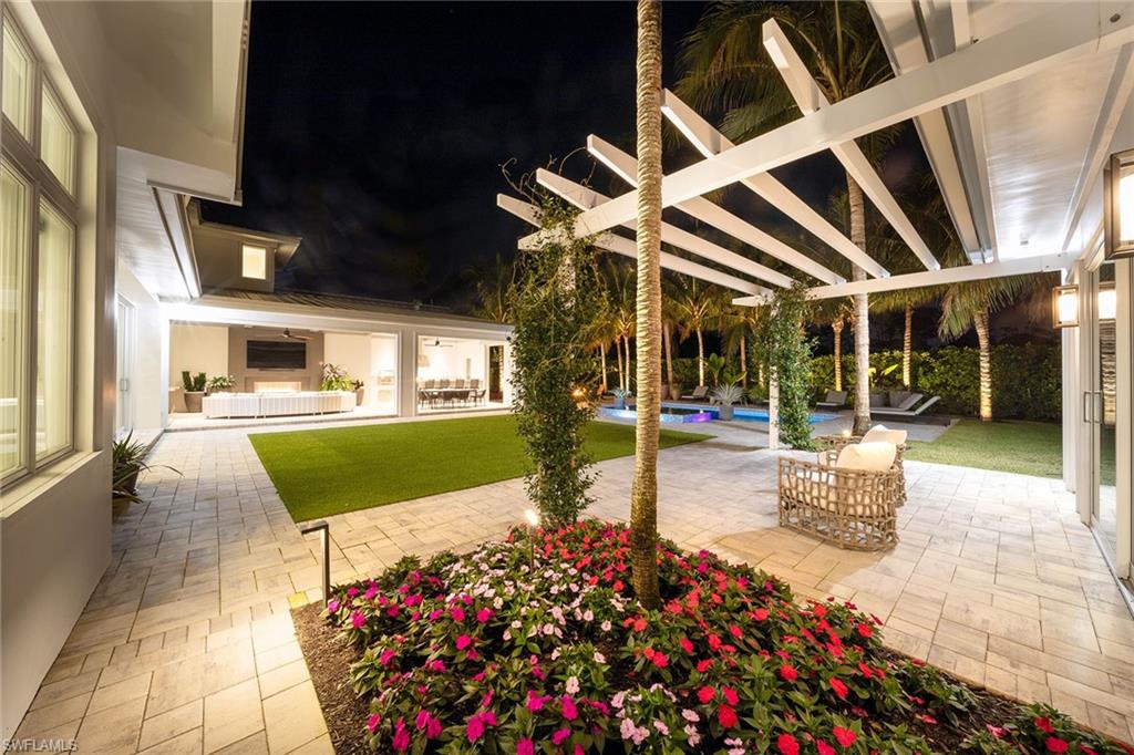 PINE RIDGE - Residential