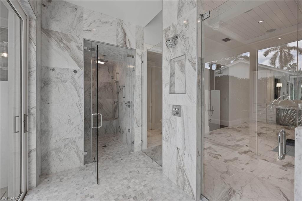 PINE RIDGE - Residential