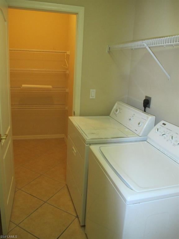 COLONIAL OAKS - Residential