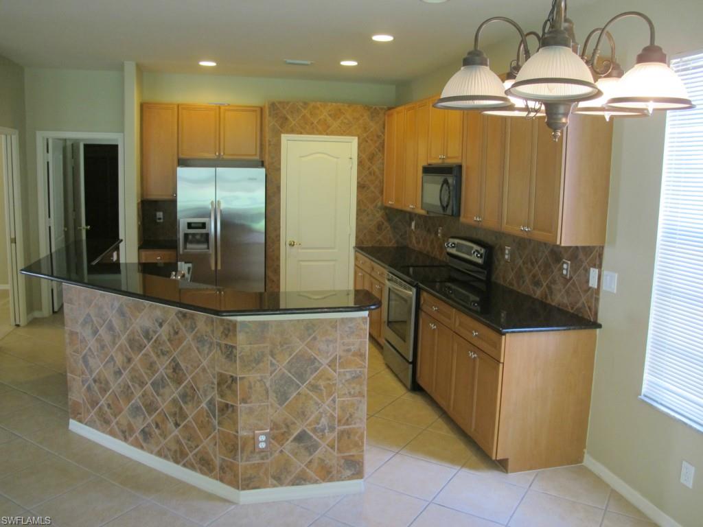 COLONIAL OAKS - Residential