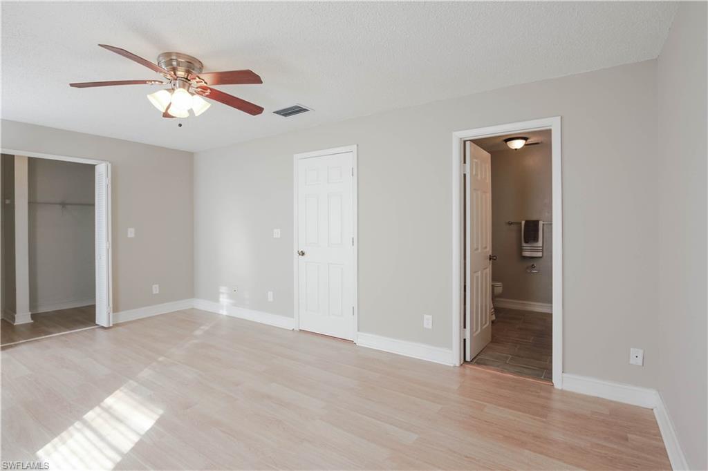 SAN CARLOS PARK - Residential