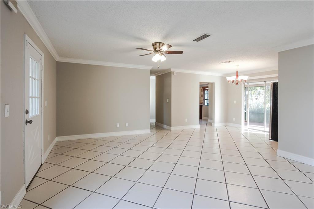 SAN CARLOS PARK - Residential