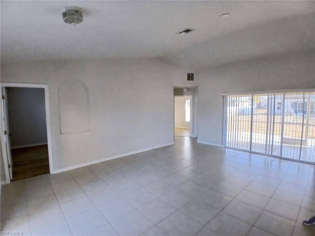 CAPE CORAL - Residential Lease