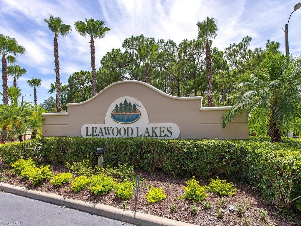 LEAWOOD LAKES - Residential