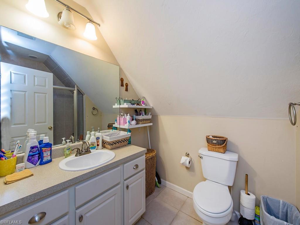 LEAWOOD LAKES - Residential