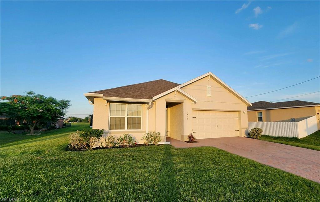 CAPE CORAL - Residential