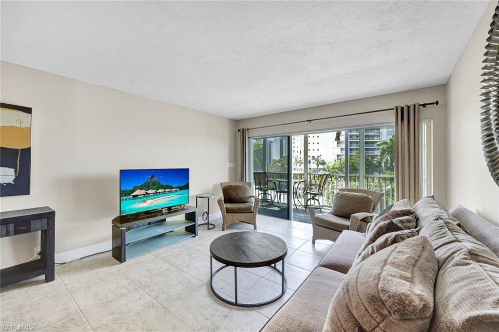 1 Bluebill AVE 409