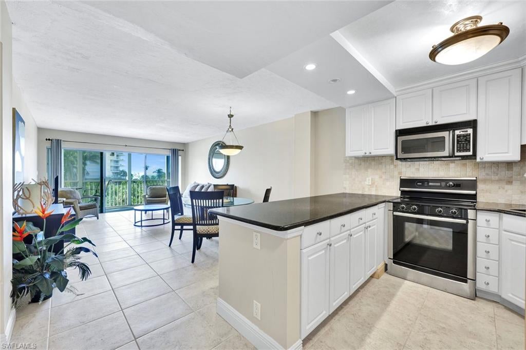 1 Bluebill AVE 409