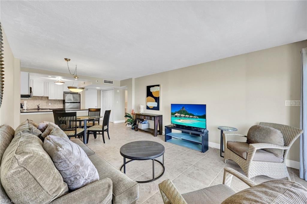 1 Bluebill AVE 409