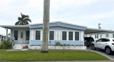 A home in NORTH FORT MYERS