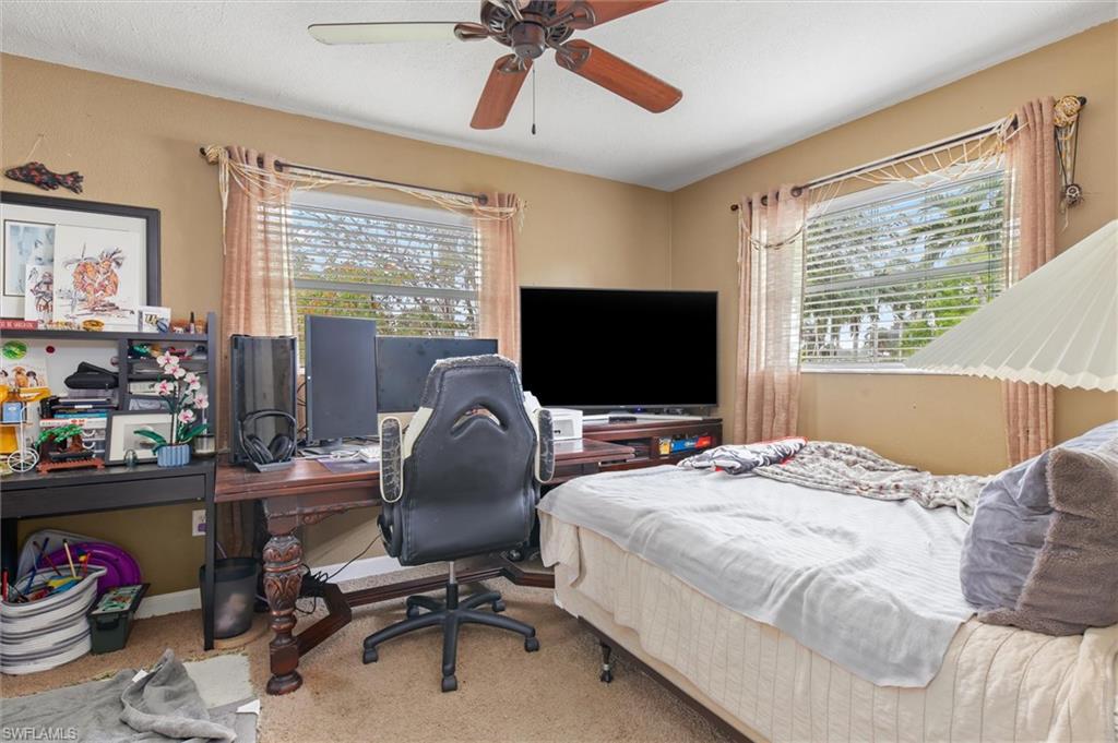 TWIN PALM ESTATES - Residential