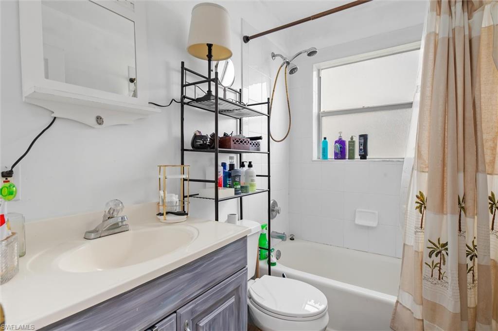 TWIN PALM ESTATES - Residential