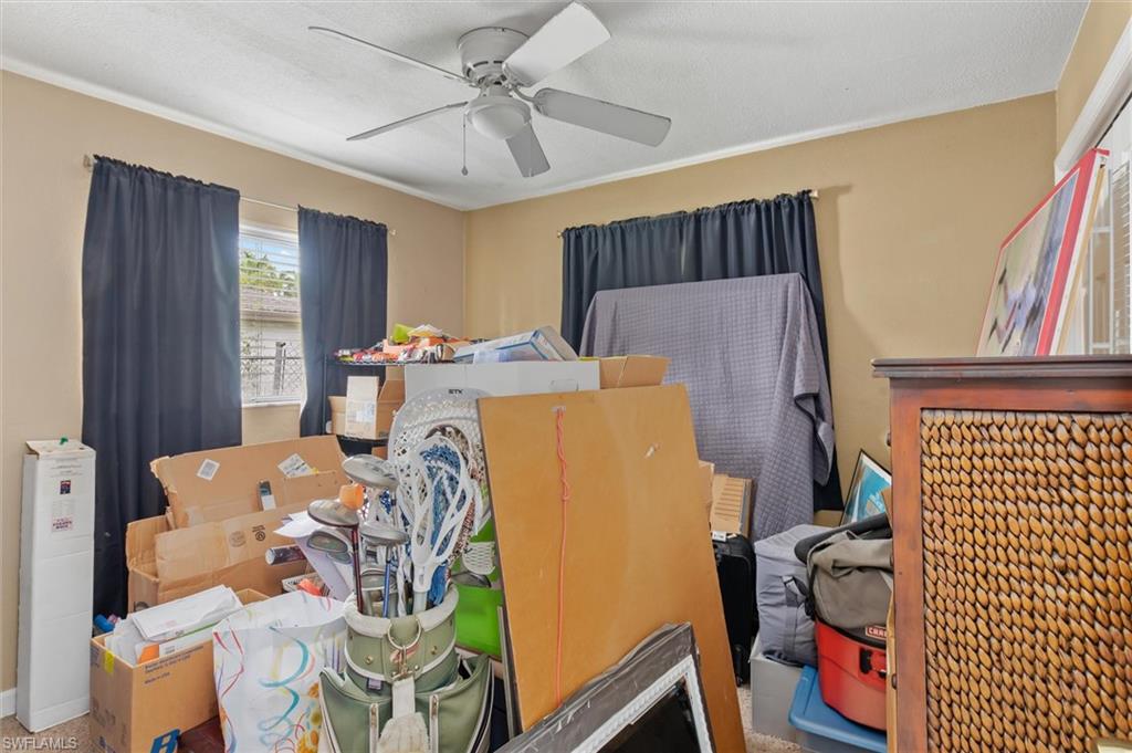 TWIN PALM ESTATES - Residential