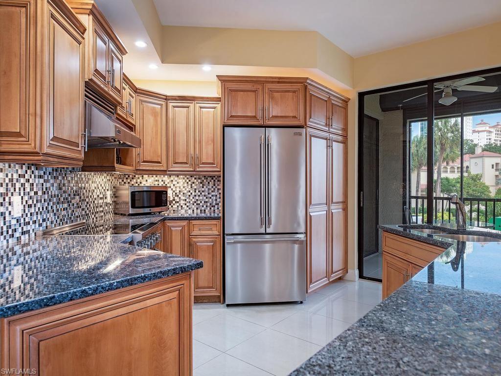 7024 Pelican Bay BLVD F105