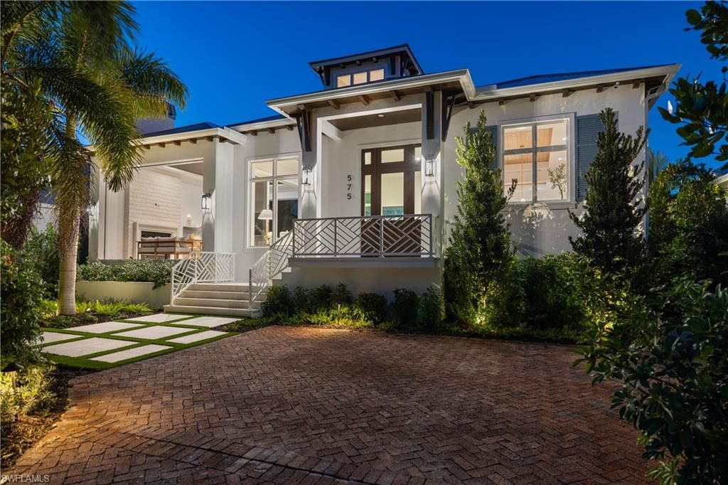 Photo of 575 13th AVE S, NAPLES, FL 34102 (MLS # 225079204)