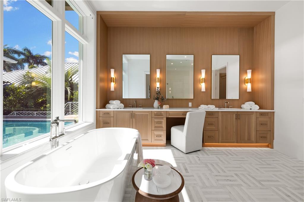 OLDE NAPLES - Residential