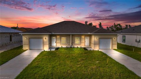 A home in PORT CHARLOTTE