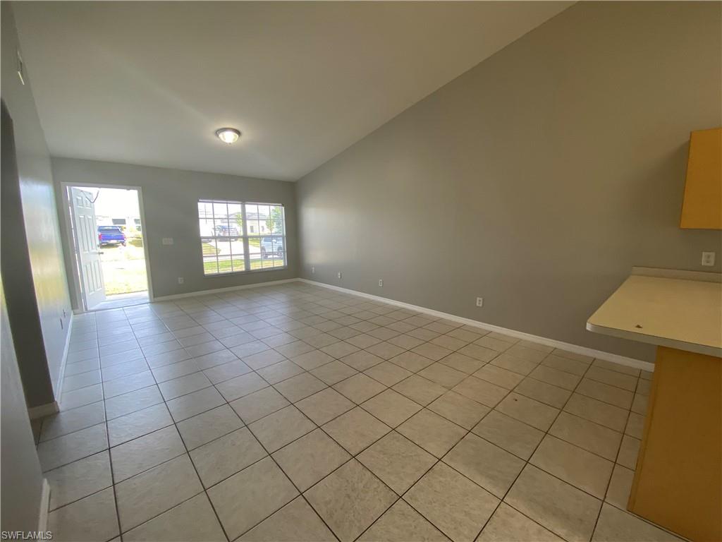 LEHIGH ESTATES - Residential Lease