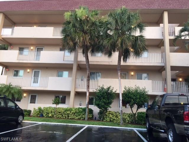 TOWN AND RIVER - Residential