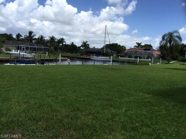 TOWN AND RIVER - Residential