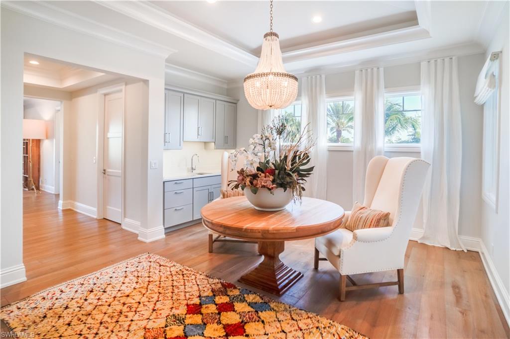 PARK SHORE - Residential