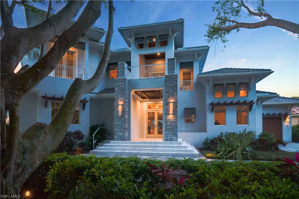 PARK SHORE - Residential