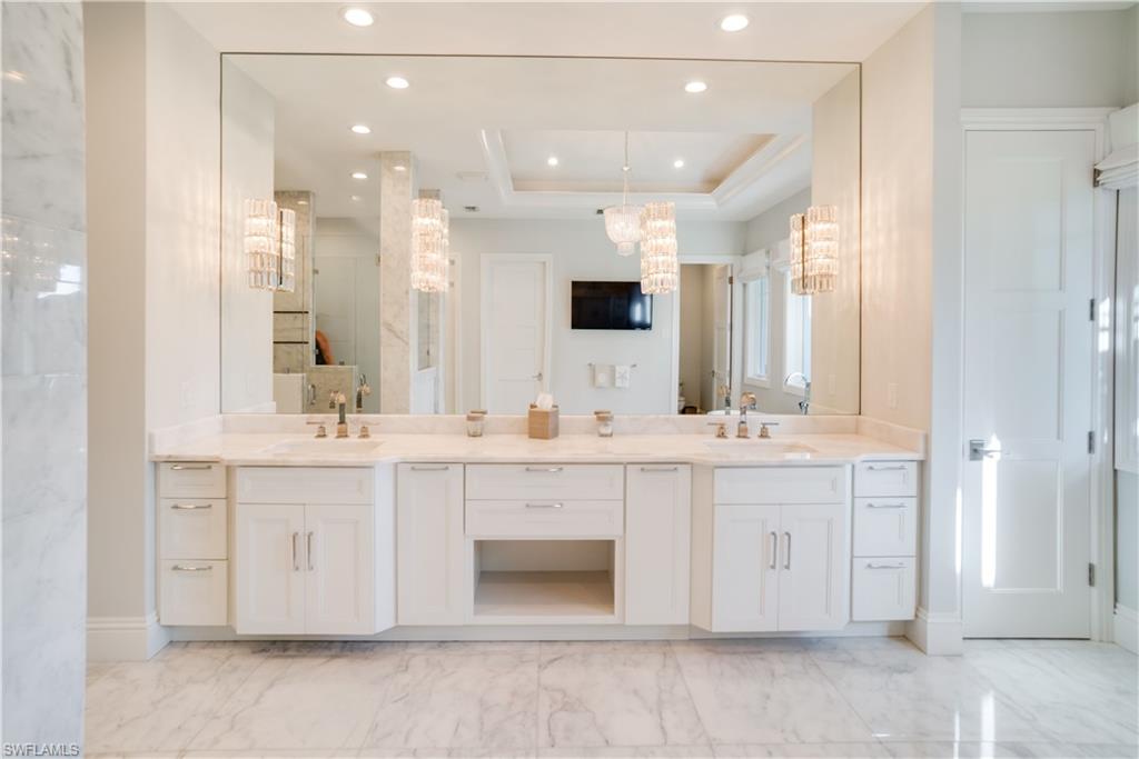 PARK SHORE - Residential