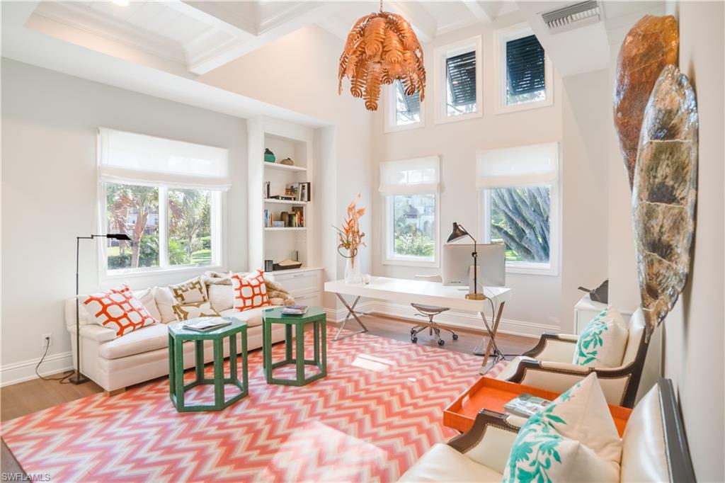 PARK SHORE - Residential