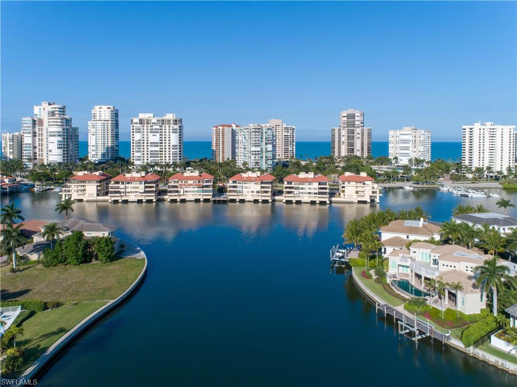 PARK SHORE - Residential