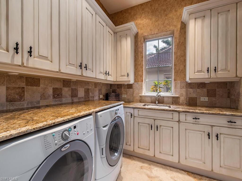 AQUALANE SHORES - Residential