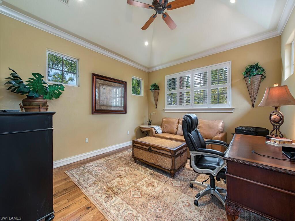 AQUALANE SHORES - Residential