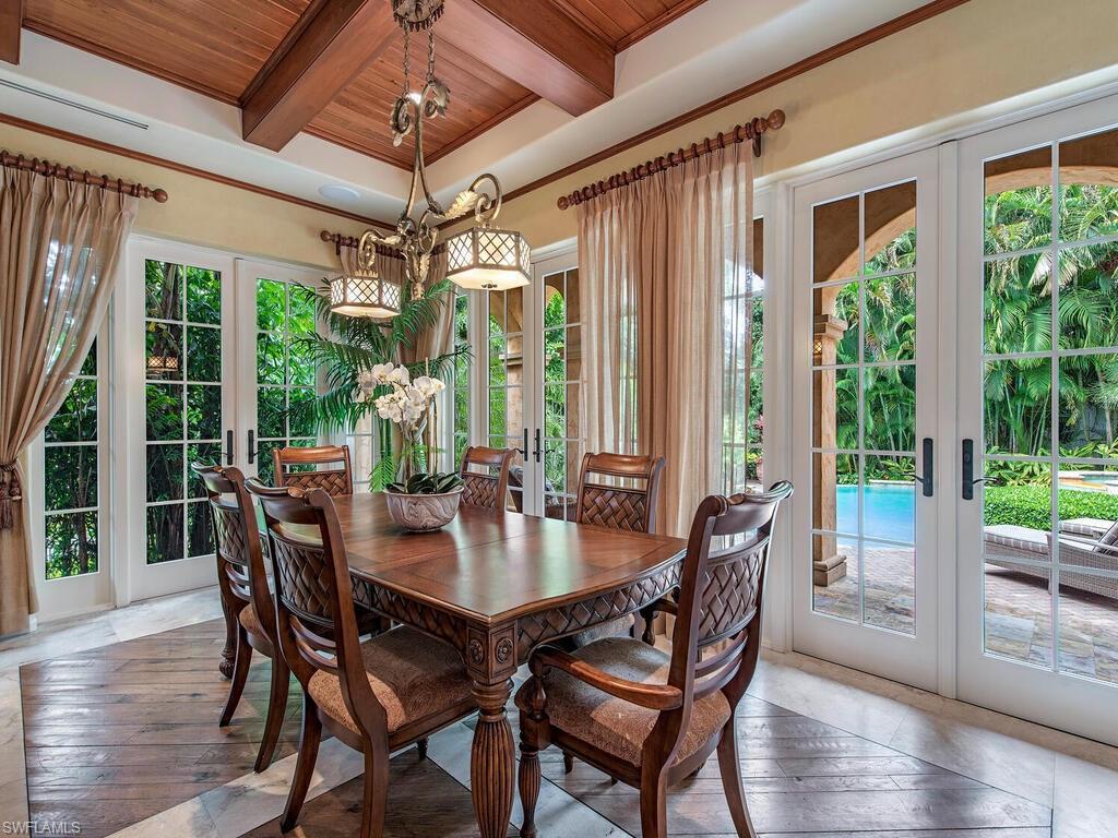 AQUALANE SHORES - Residential