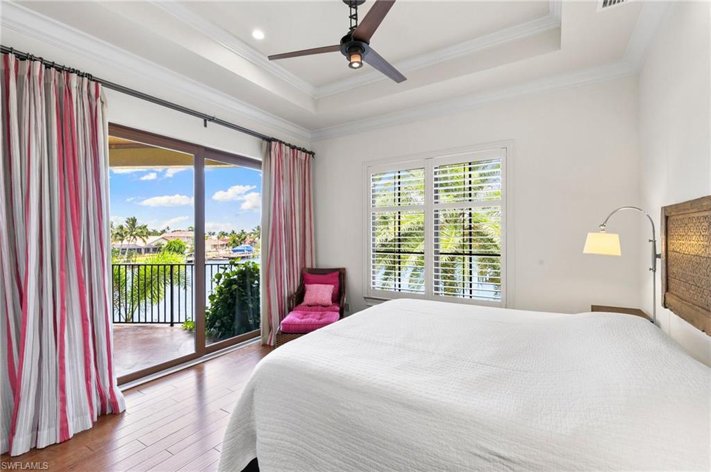 MARCO BEACH - Residential